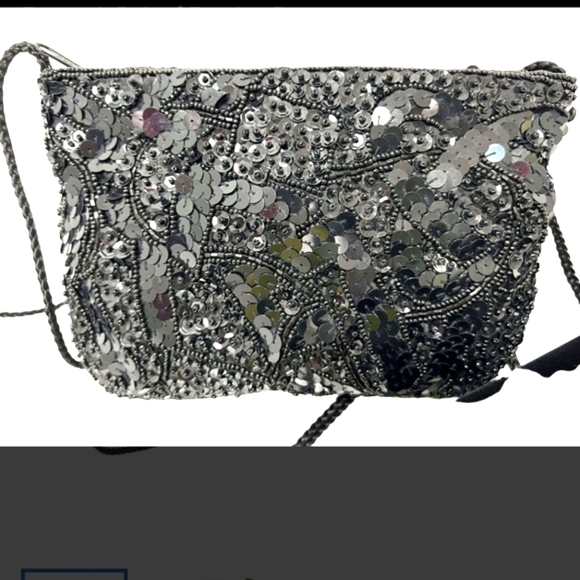 Handbag NWOT Evening Sequin/Beaded Detailed - Picture 1 of 8